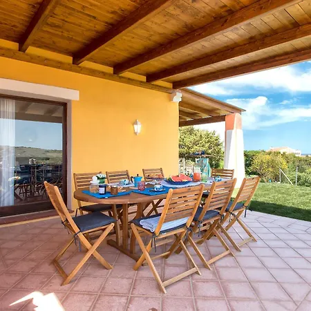 Stintino Solara Per 8 Persone Vista Mare Con Piscina Villa Punta de su Torrione