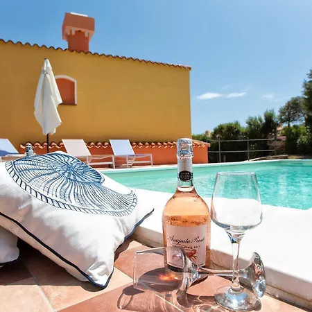 Villa Stintino Solara Per 8 Persone Vista Mare Con Piscina